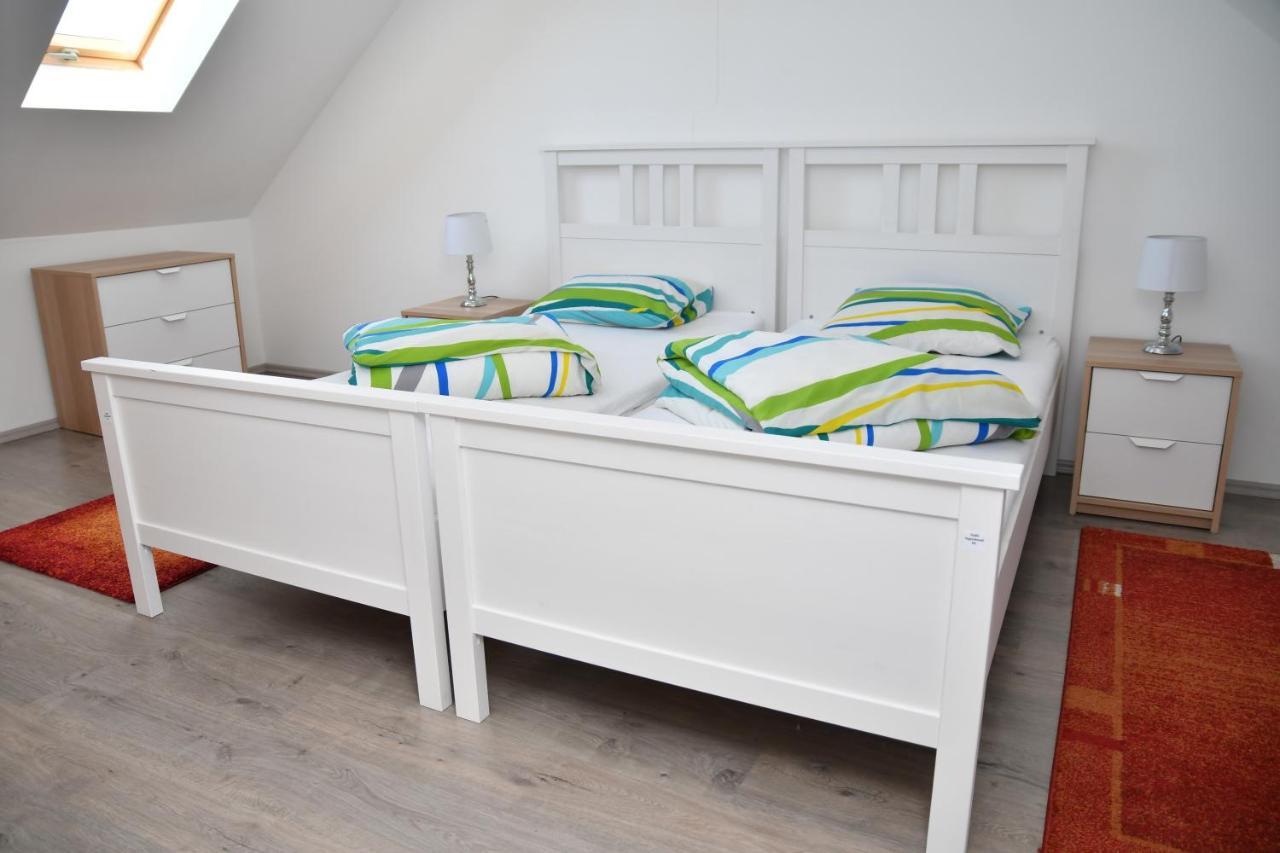 Foeveny Apartmanok Balatonfůzfő Eksteriør billede